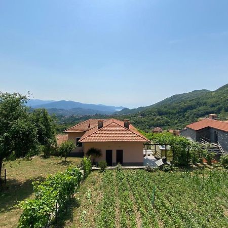 A Ca Du Baciccia Villa Oneto Exteriör bild